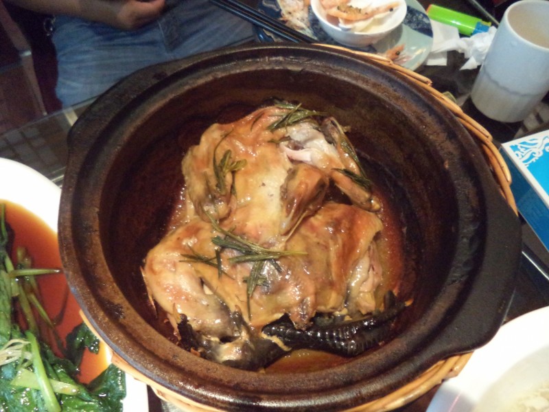 12.	Utolsó ebédünk a híres ma’anshani zöld teás egybesült csirke