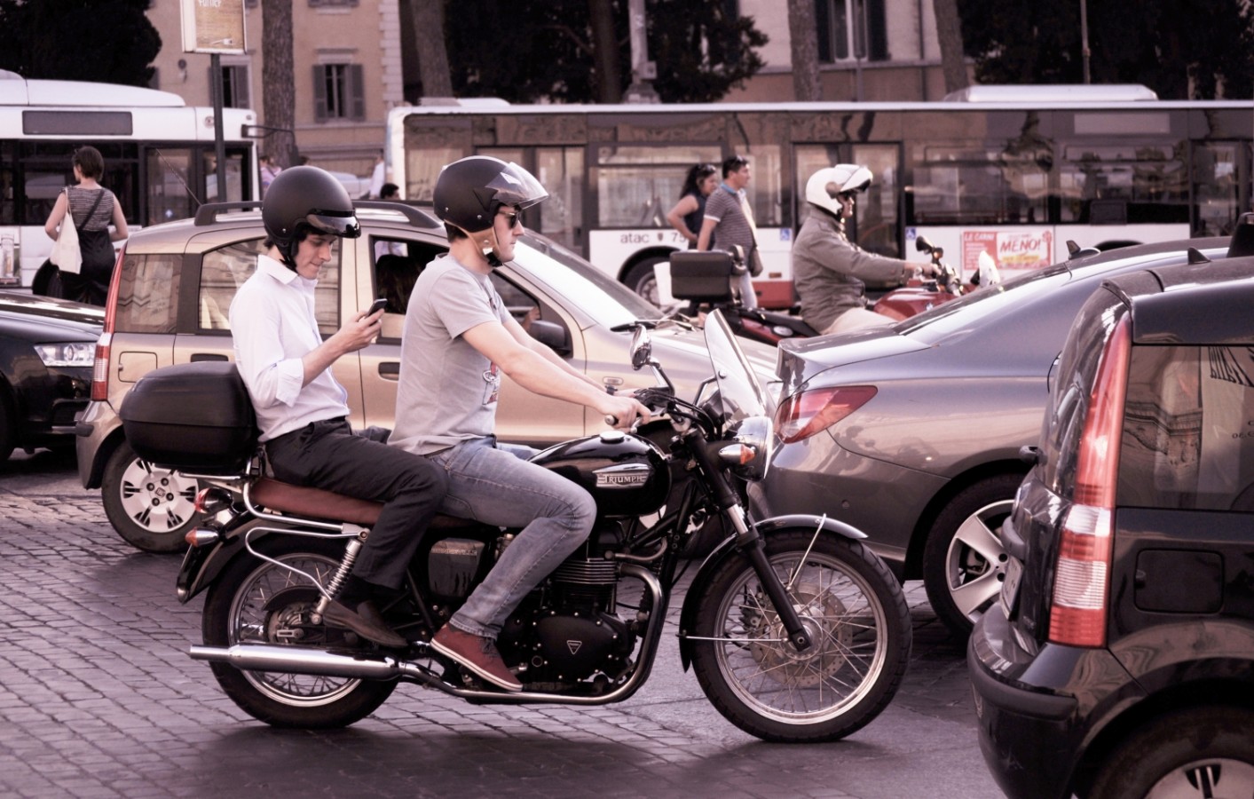 Közlekedési szabályok á l’Italia