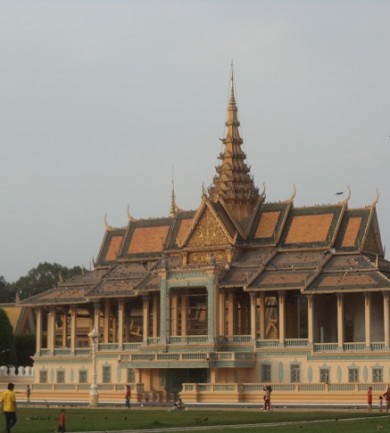 Egy dicső múlt hányattatott sorsú örökösei – Kalandok Kambodzsában 2.