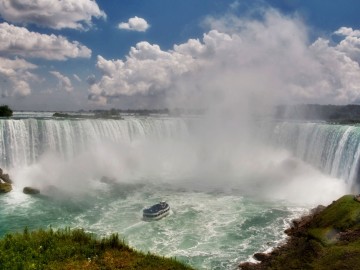 Az állandó szivárványok hazája - Kirándulás a Niagara-vízeséshez és tovább